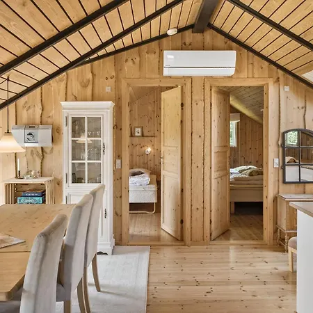 3 Bedroom Lovely In Дом отдыха